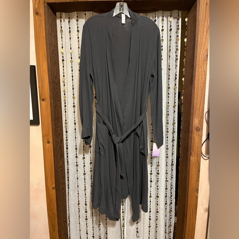 Dark Gray 100% crinkle cotton Long Sleeve Robe M/L
